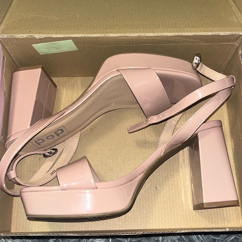 Pop Casen- dusty rose heels